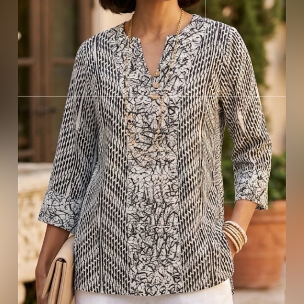 Soft Surroundings Black White Geometric Print Tunic Top 3/4 Sleeve Wood Button M